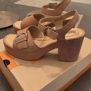 Born Brown Leather Platform Sandals with Buckle